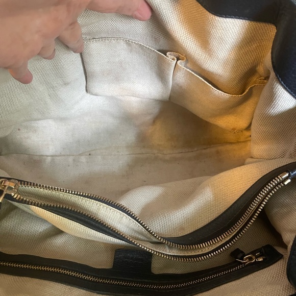 Authentic Gucci Soho tussle tote - Picture 4 of 10